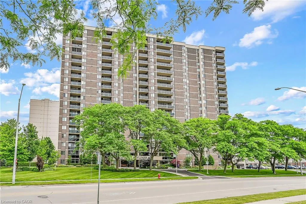 301 Frances Avenue #907