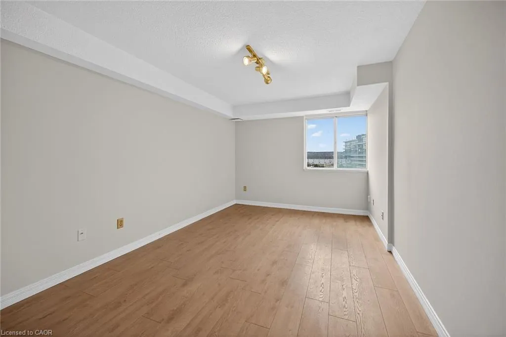 301 Frances Avenue #907