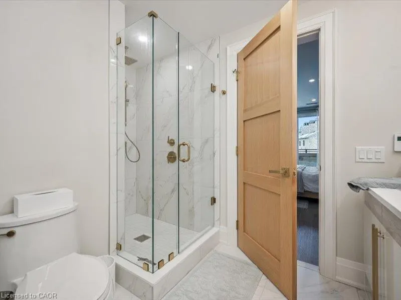 6523 Wellington Road 7 #114