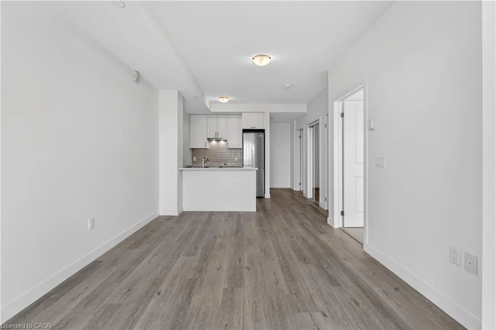 461 Green Road #809
