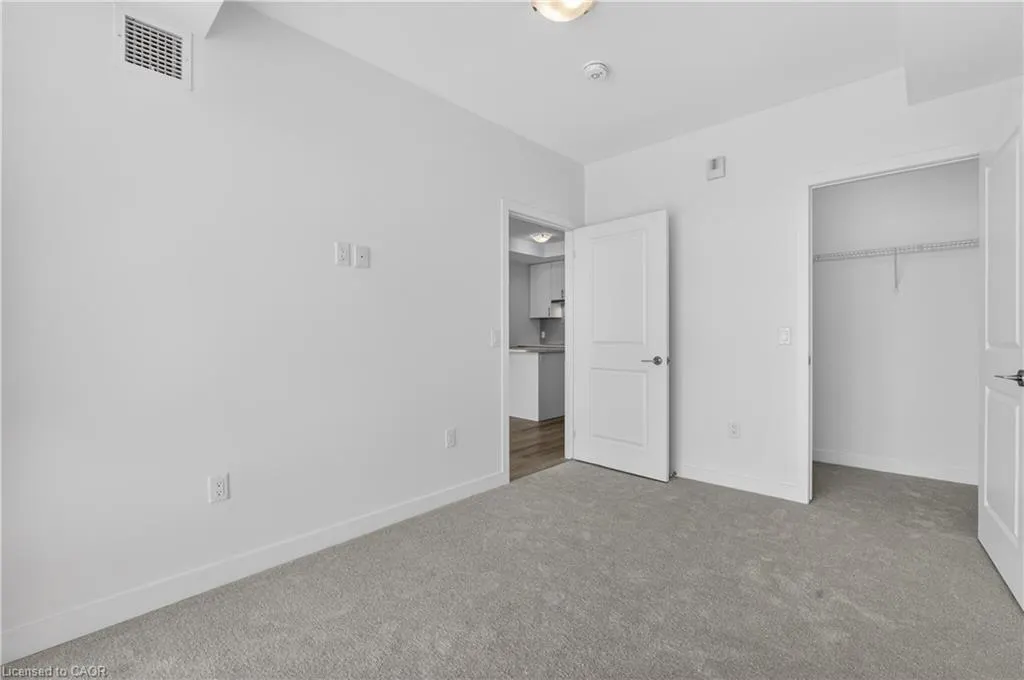 461 Green Road #809