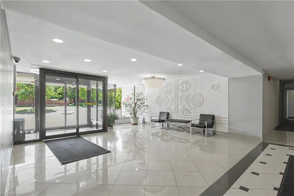 2301 Derry Road W #510