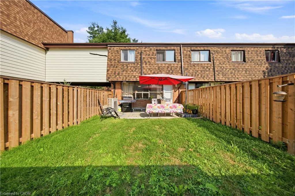180 Mississauga Valley Boulevard #201