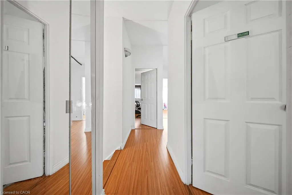 180 Mississauga Valley Boulevard #201