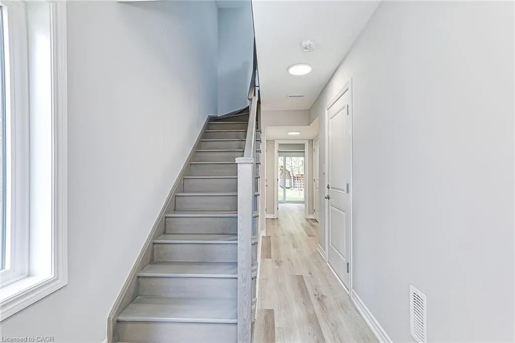 33 Dawson Drive #1