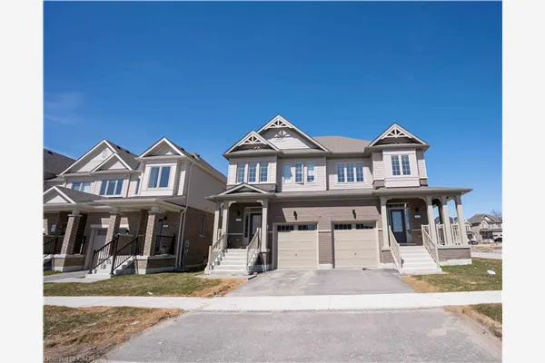 111 Sagewood Avenue