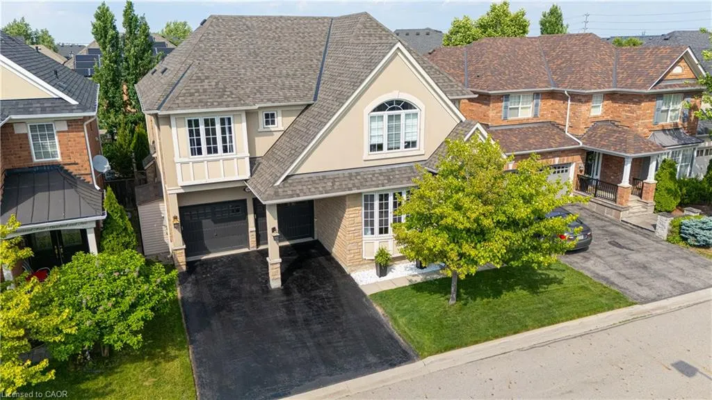1406 Marshall Crescent