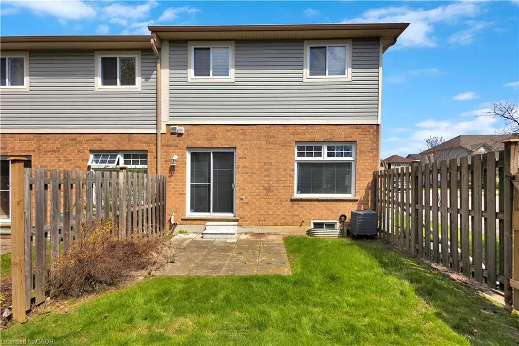 232 Stonehenge Drive #8
