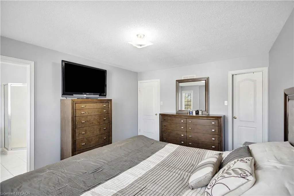 232 Stonehenge Drive #8