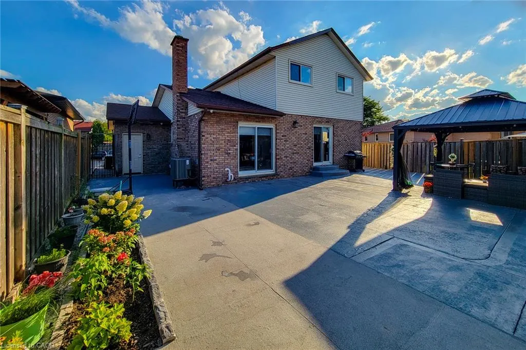 367 Hemlock Avenue