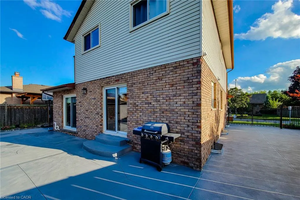 367 Hemlock Avenue