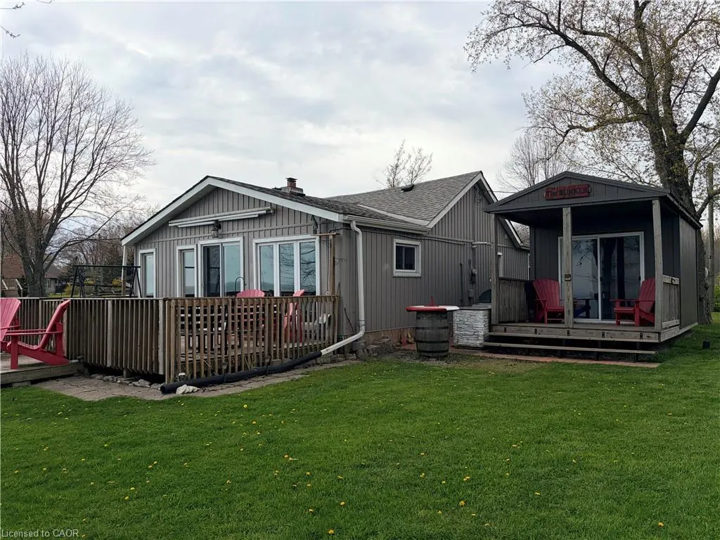 1115 New Lakeshore Road