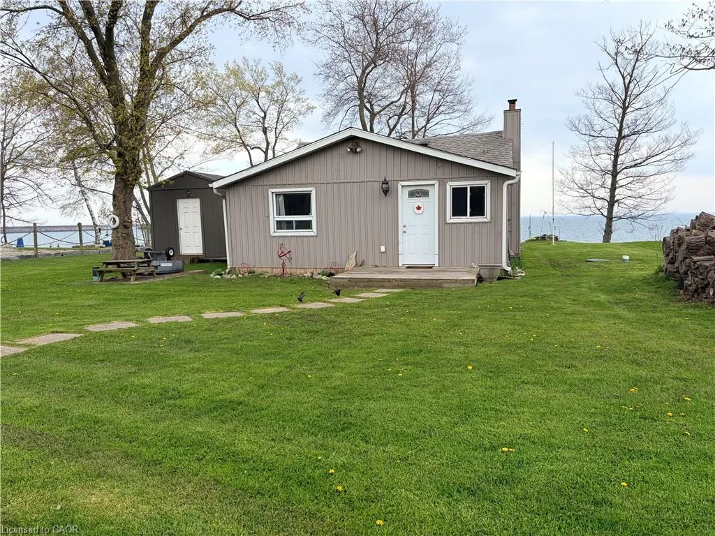 1115 New Lakeshore Road