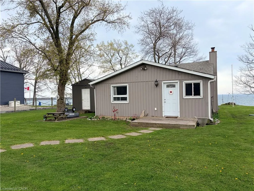 1115 New Lakeshore Road