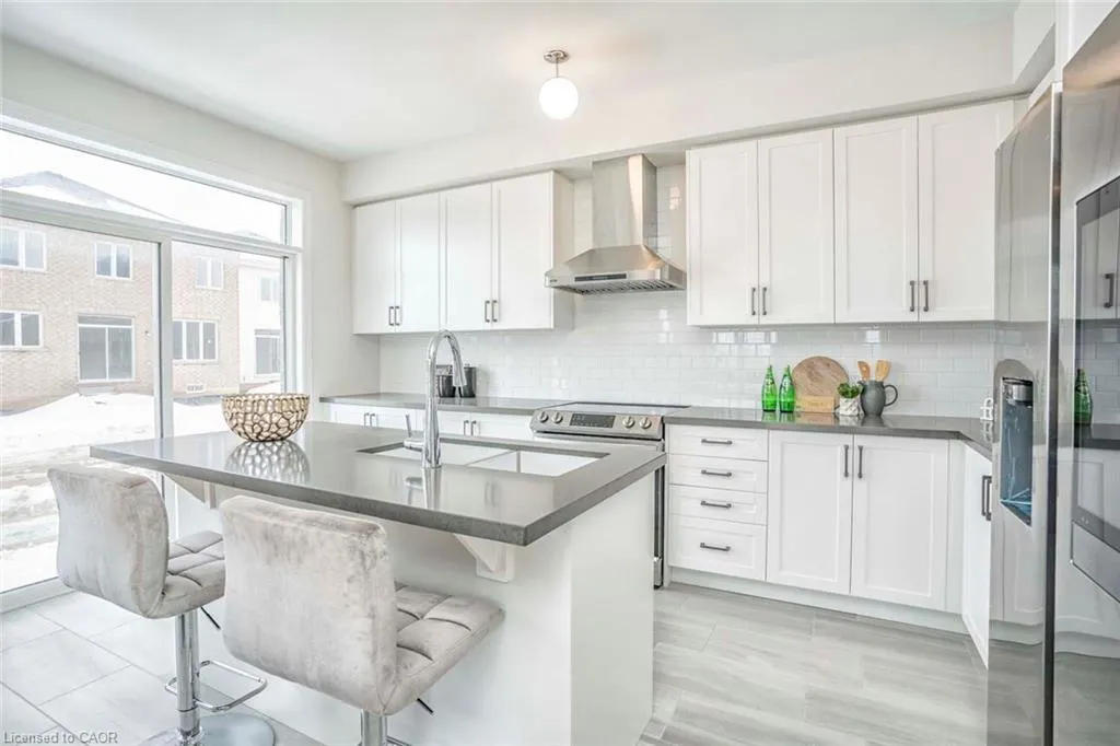 525 Red Elm Road