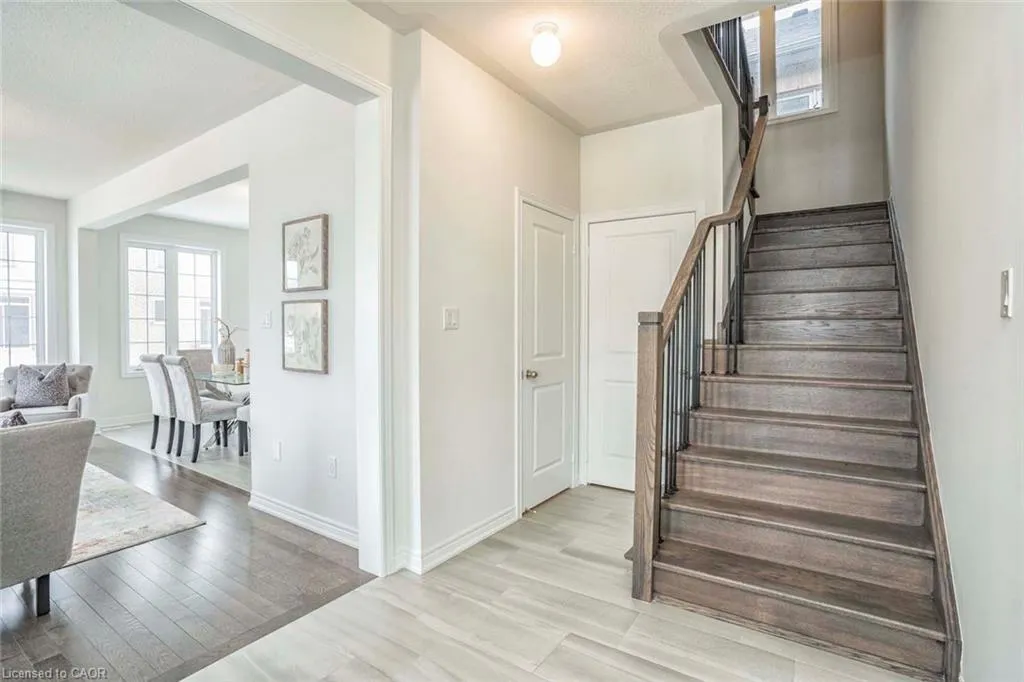 525 Red Elm Road