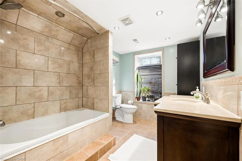 1221 Rivers Edge Drive