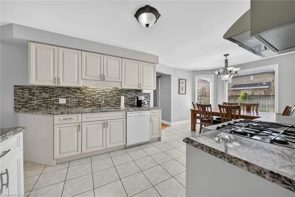 42 Hillgarden Avenue