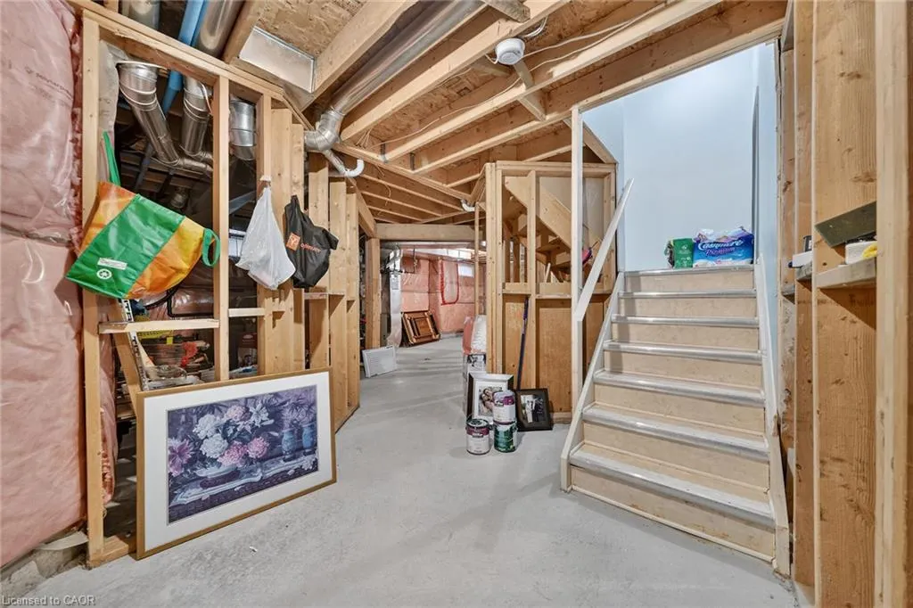 42 Hillgarden Avenue