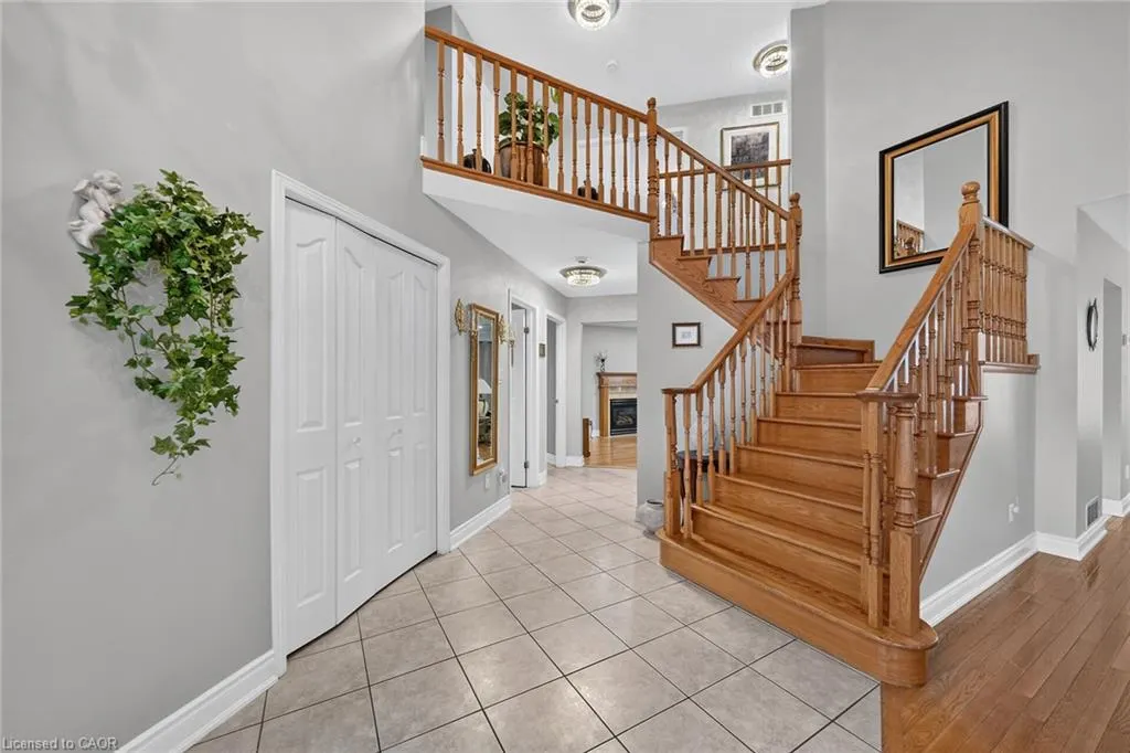 42 Hillgarden Avenue
