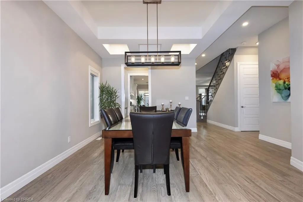 76 Grandville Circle