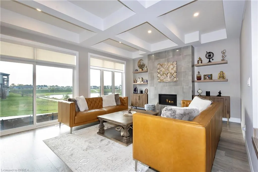 76 Grandville Circle