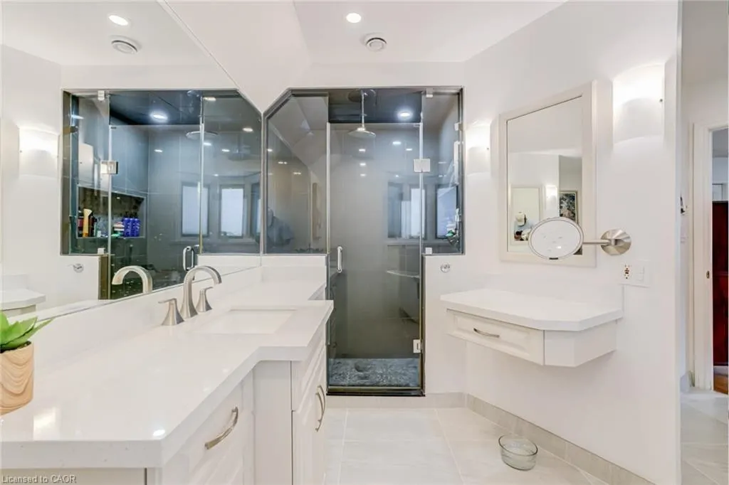 181 Golf Links Road