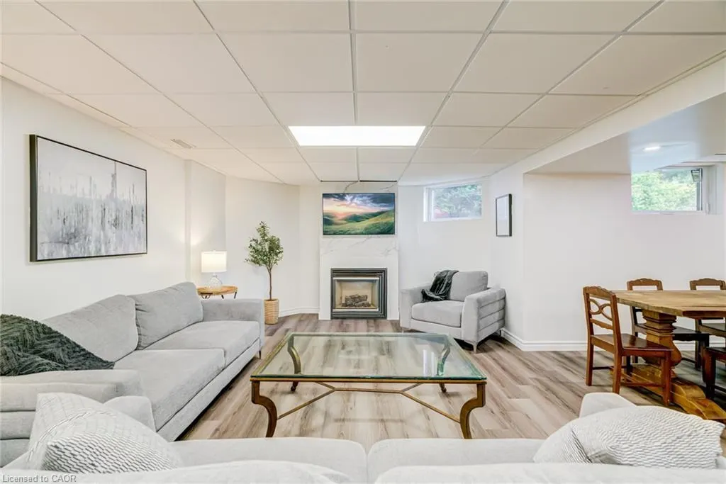 181 Golf Links Road