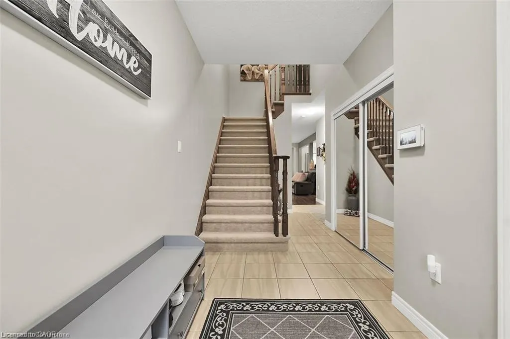 35 Willowbanks Terrace