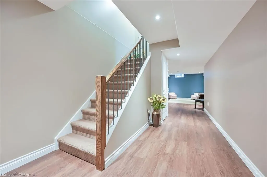35 Willowbanks Terrace