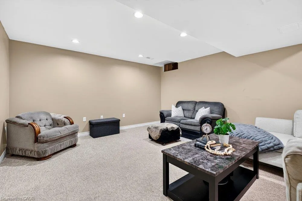 44 Frances Avenue #11