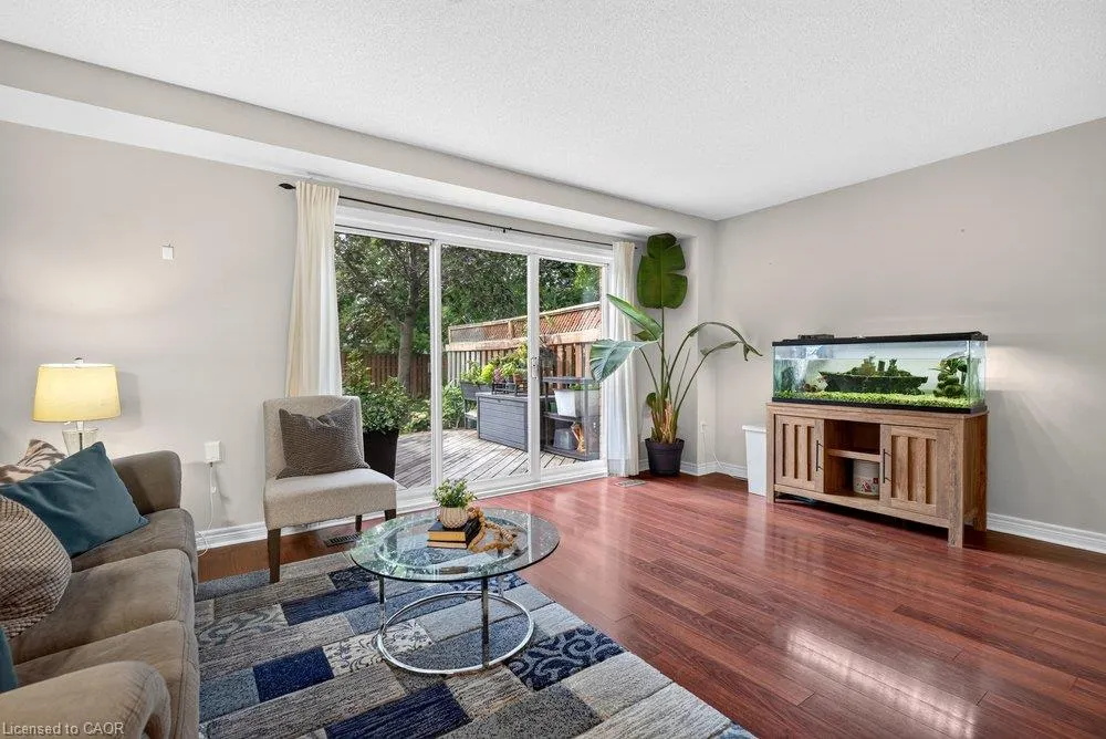 44 Frances Avenue #11
