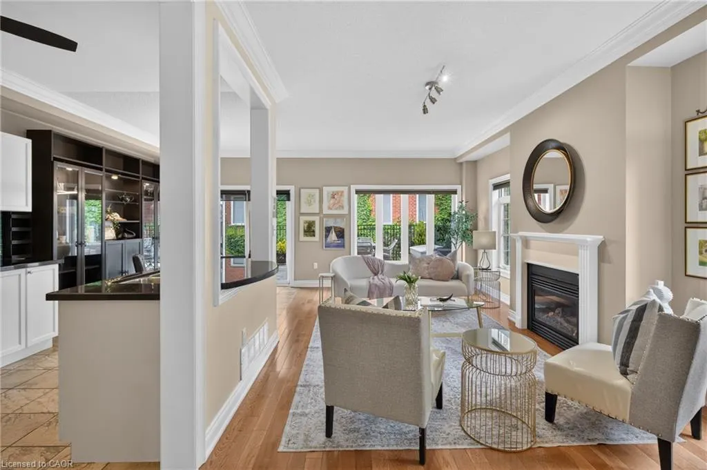 31 Sunvale Place #8