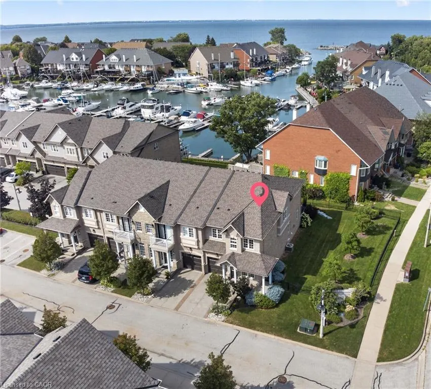 31 Sunvale Place #8