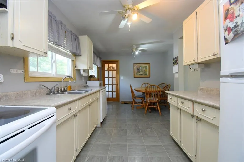 120 Eaglewood Boulevard