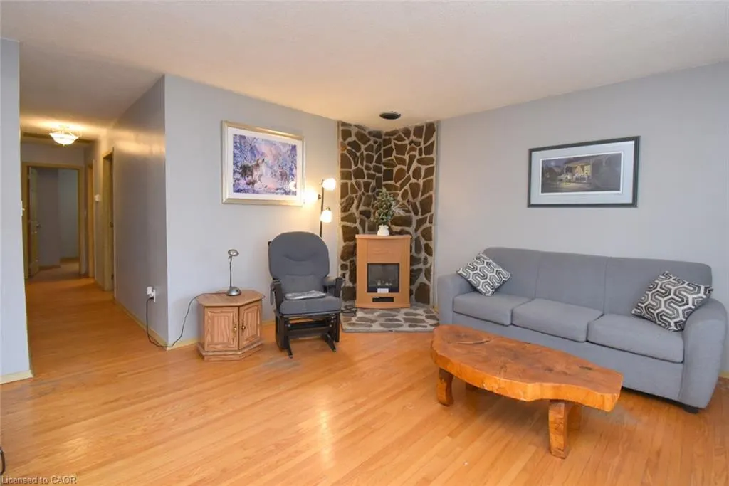 120 Eaglewood Boulevard