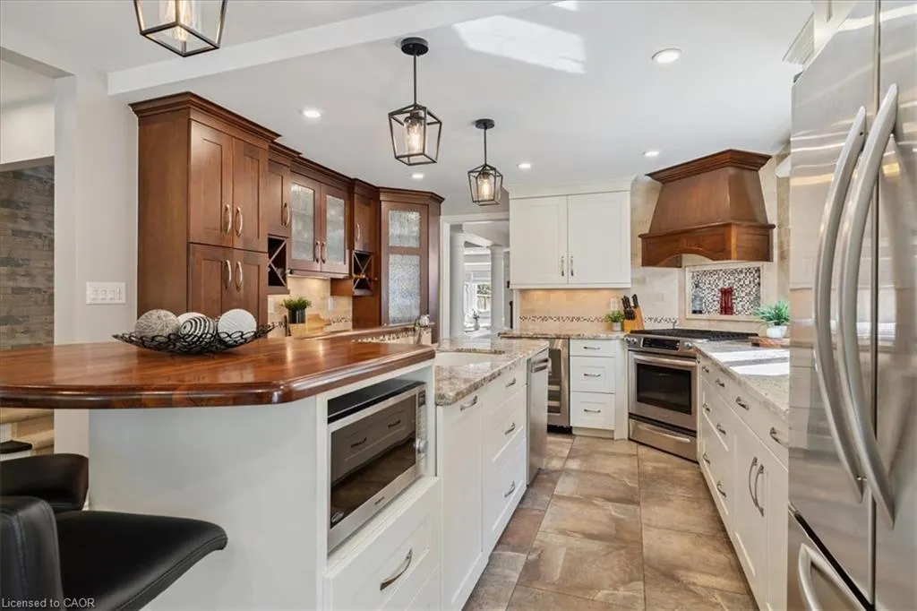 44 Sunvale Place