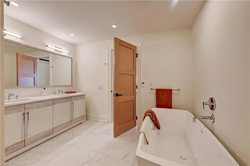 6523 Wellington 7 Road #416