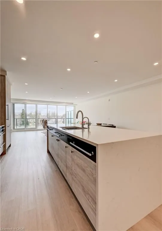 6523 Wellington 7 Road #416
