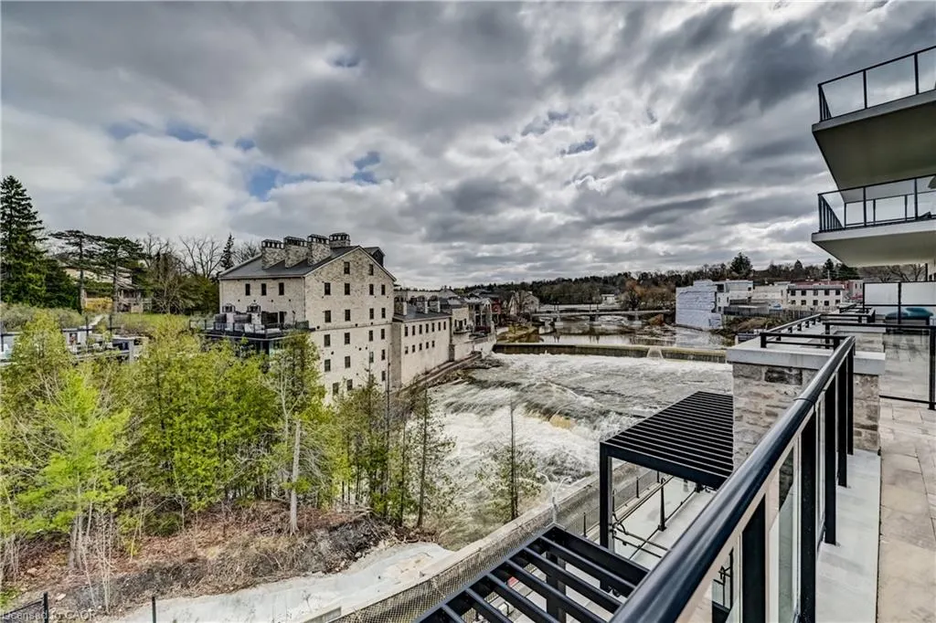 6523 Wellington 7 Road #416