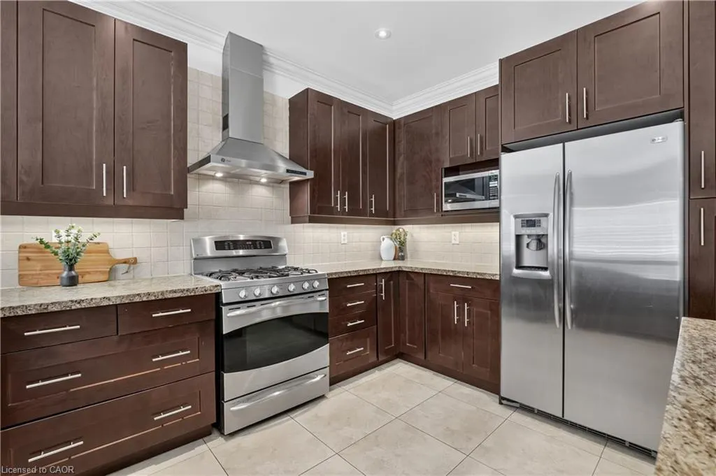 2320 Wuthering Heights Way