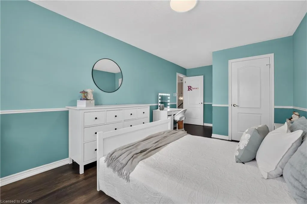 2320 Wuthering Heights Way