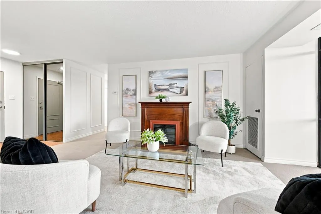 500 Green Road #509