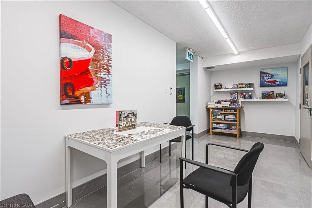 500 Green Road #509