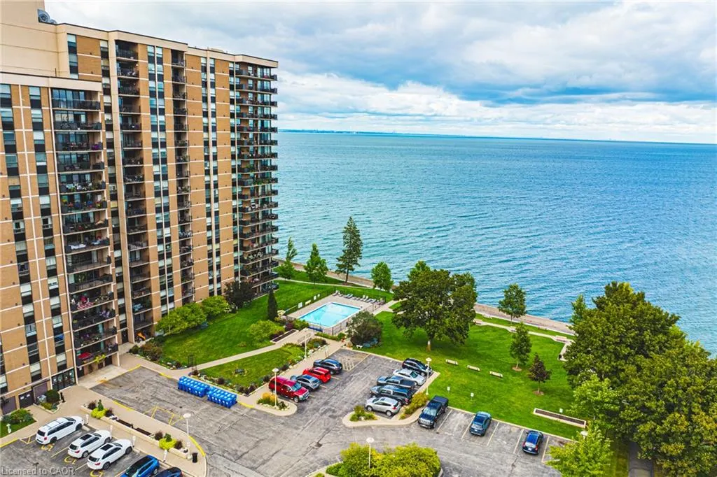 500 Green Road #509
