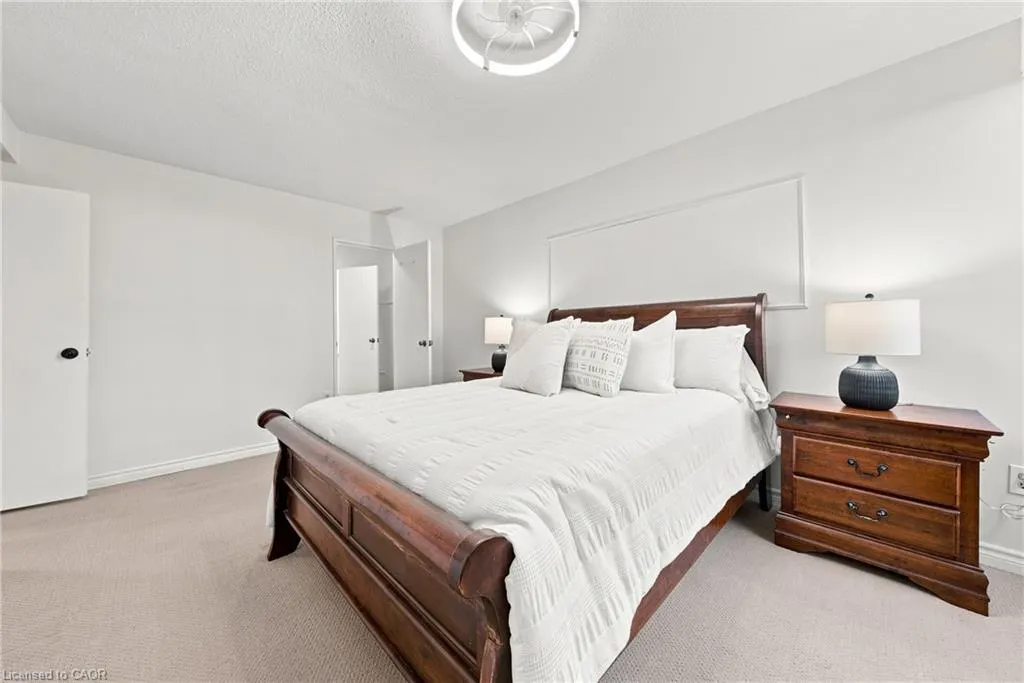 500 Green Road #509