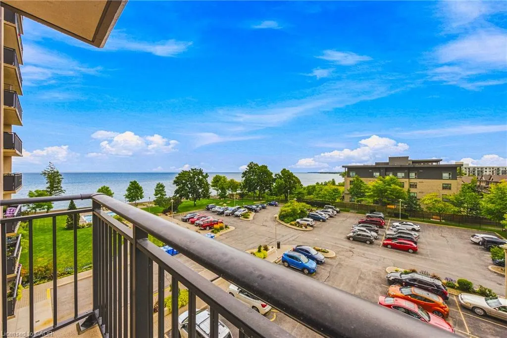 500 Green Road #509