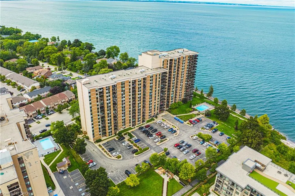 500 Green Road #509