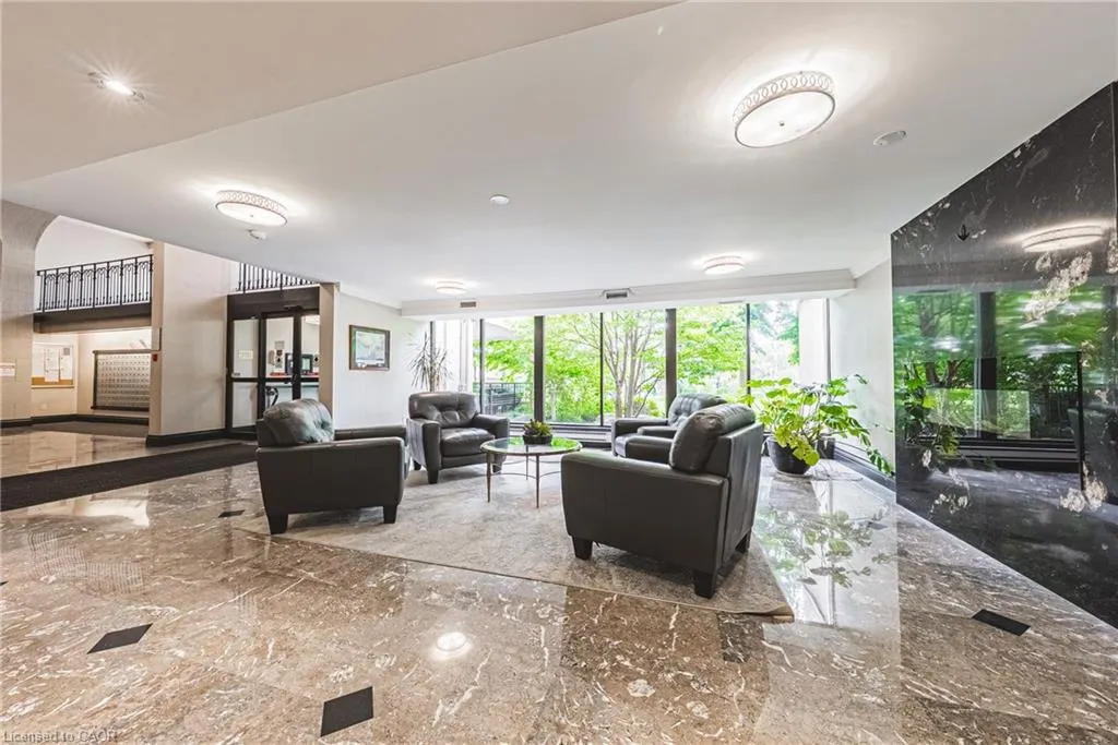 500 Green Road #509