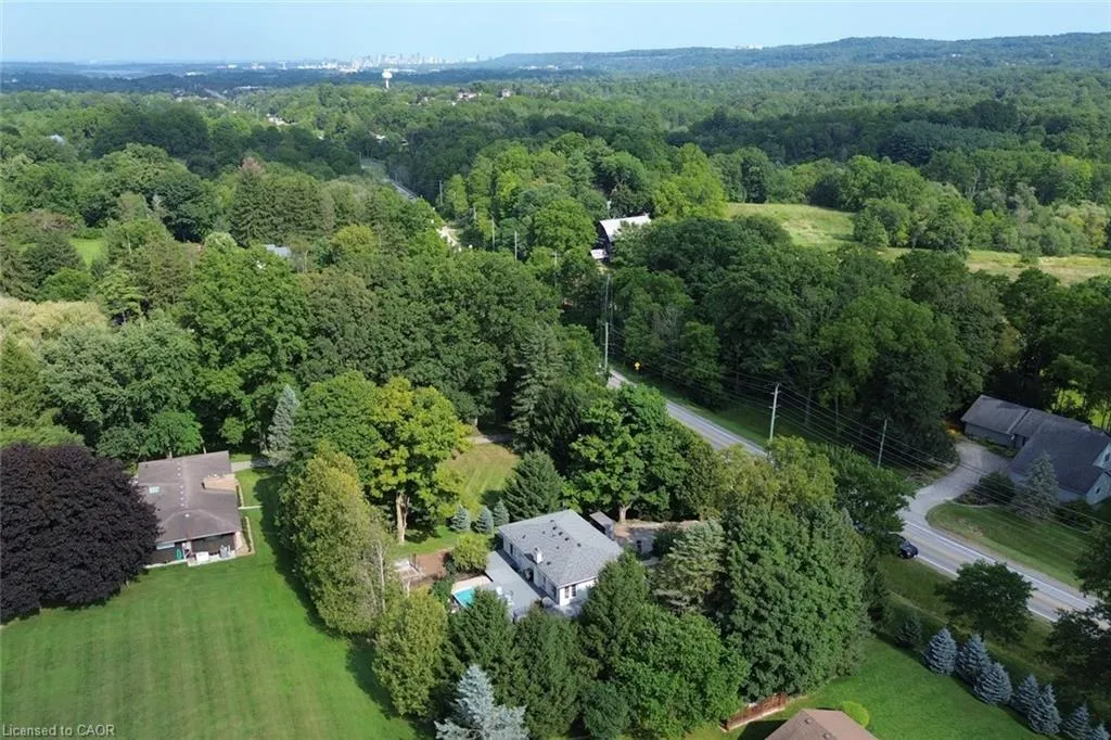 843 Governor's Road